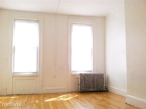 1st image of 189 Meserole St