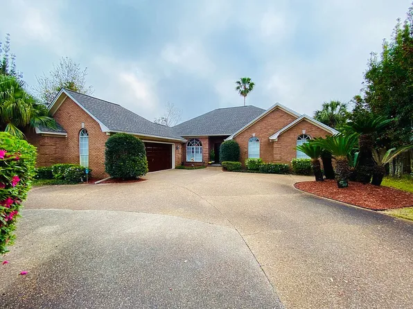 185 Marlin Cir, Panama City Beach, FL 32408