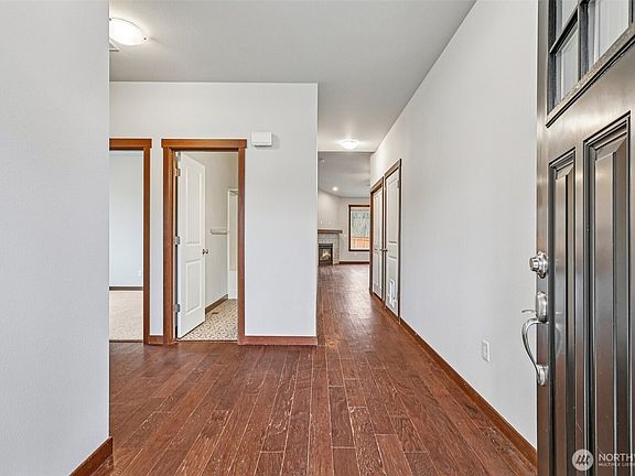 3rd image of 27623 65th Lane NW