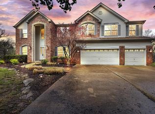 9905 Kimker Ln, Saint Louis, MO