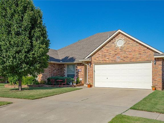 2nd image of 17424 White Hawk Dr