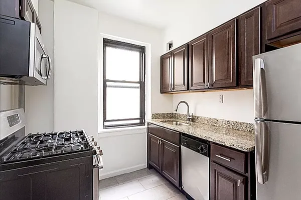 Rented by Living New York | media 14