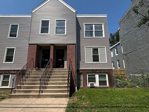 2nd image of 832-840 N 41st St #6741e1d22