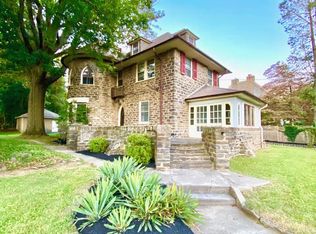 6613 Emlen St, Philadelphia, PA 19119