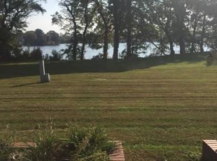 967 Silver Lake Blvd, Dover, DE 19904