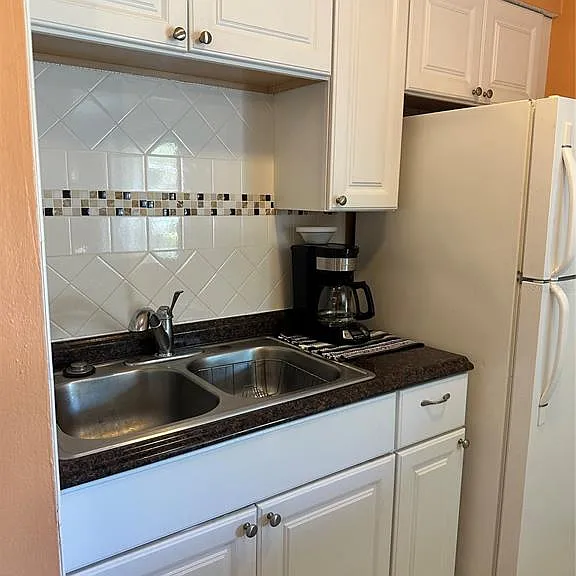 4215 E Bay Dr #1702A — Photo 26