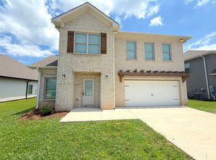 219 Cotton Bayou Dr, Meridianville, AL 35759