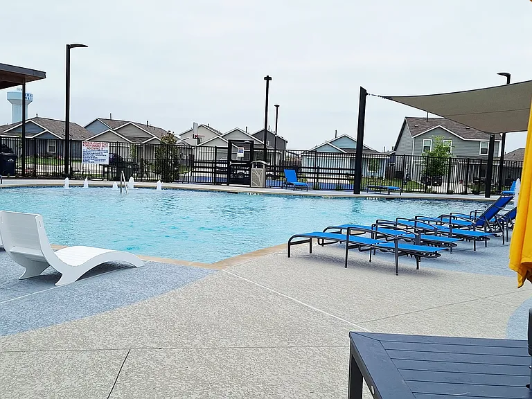 518 Firedance Ct — Photo 30
