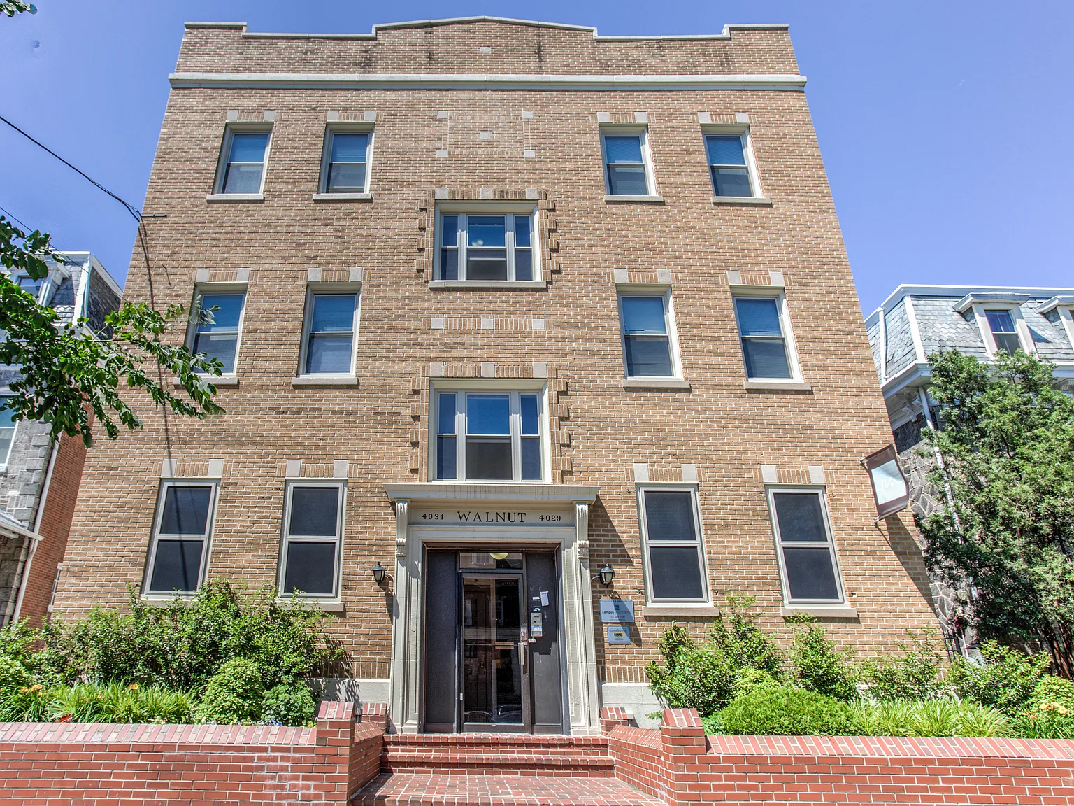 4029 Walnut Street — Photo 1