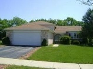 201 Churn Rd, Matteson, IL 60443