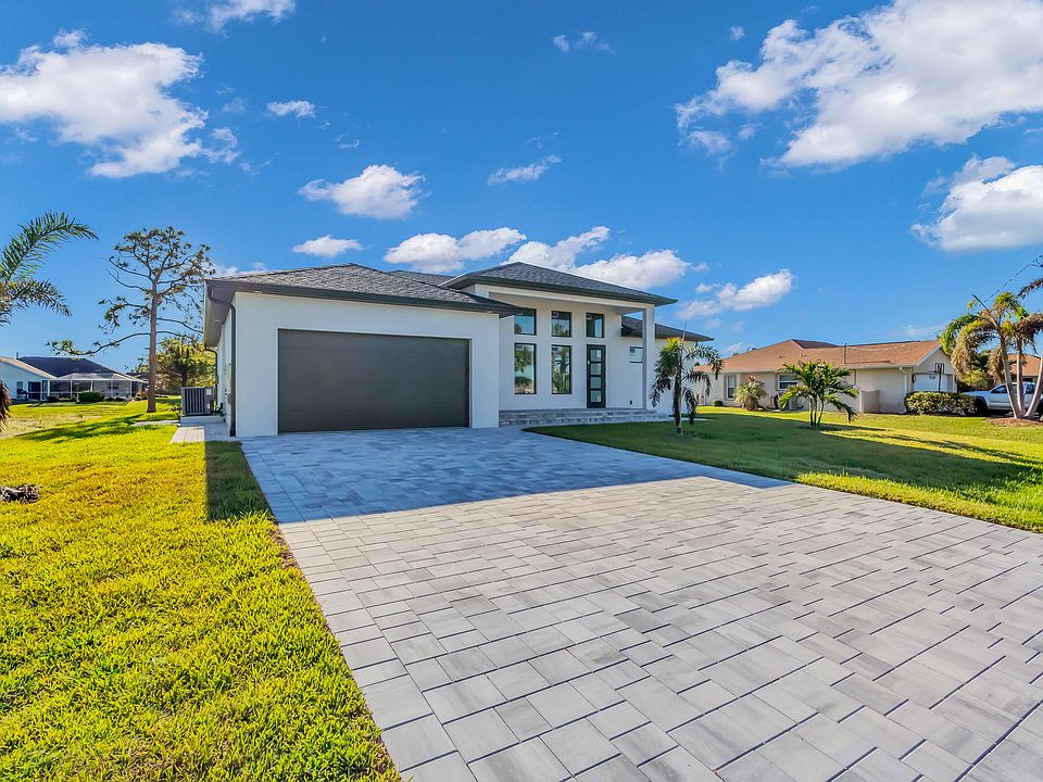 1st image of 6 Long Meadow Ln