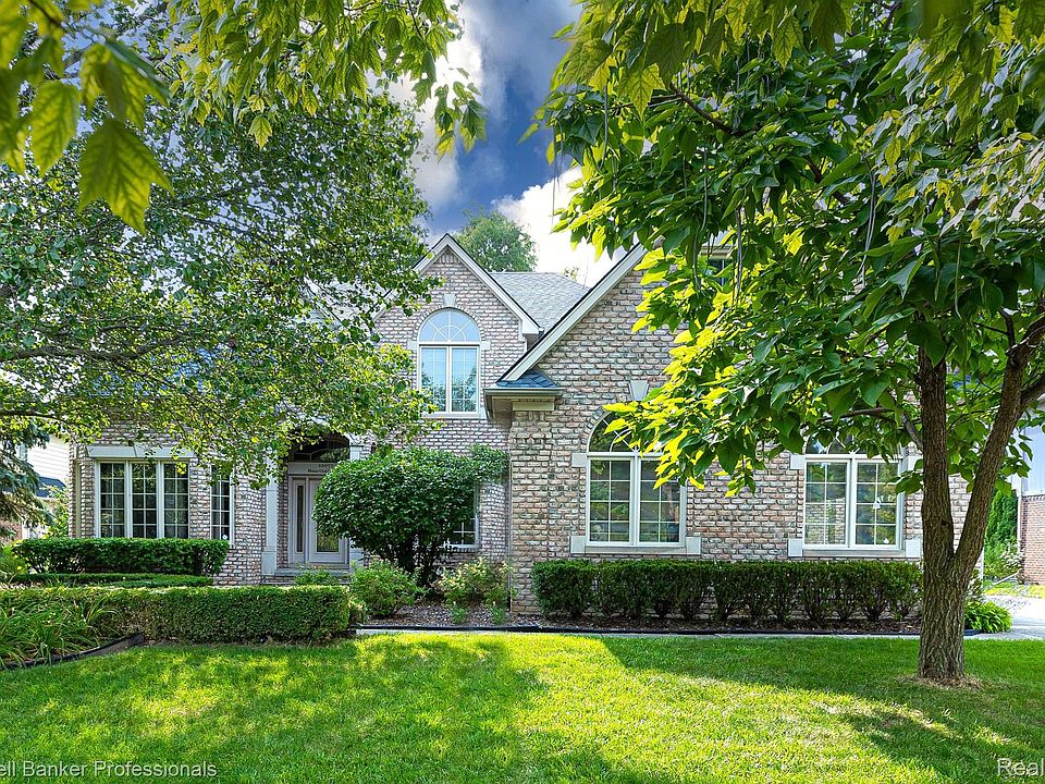 1st image of 55077 Hearthside Dr