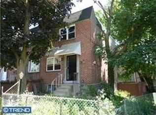 7006 Clover Ln, Upper Darby, PA 19082