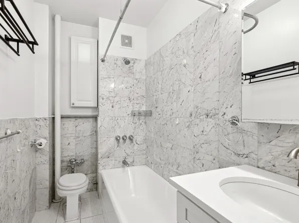 215 West 90th Street image 4 of 8