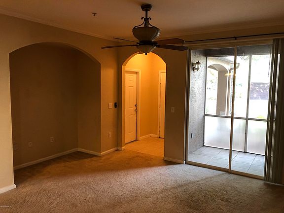 3rd image of 10075 N Gate Pkwy #103