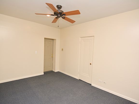 4th image of 6250 N Winthrop Ave APT 109
