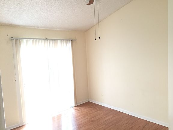 3rd image of 7399 Tam Oshanter Blvd