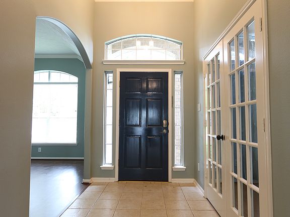 2nd image of 4501 Avery Hollow Ct