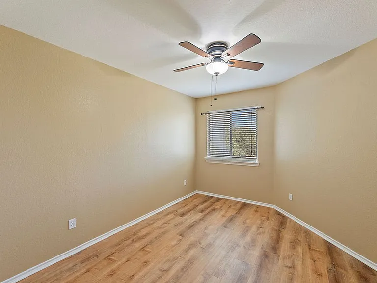 1217 Stepp Bnd — Photo 16