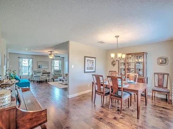 5th image of 1670 Wildrose Dr