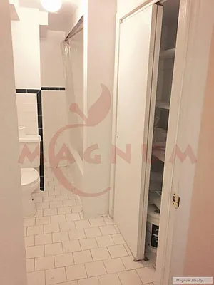 Rented by Magnum Realty Holdings, LLC | media 44