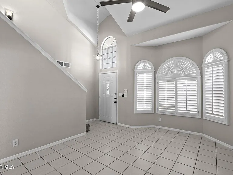 12425 Red Sun Dr — Photo 4