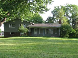 1705 Willow Ln, Warsaw, IN 46580