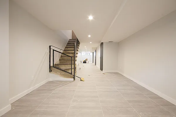 Rented by Brooklyn Group | media 51