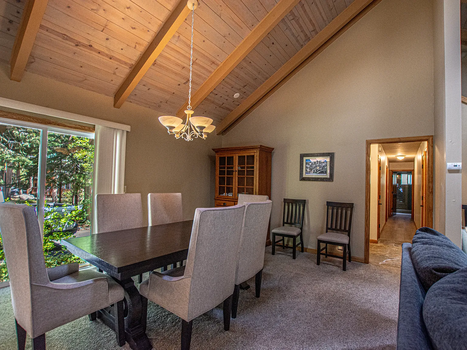 3 bed, 2.5 bath, 1680 sqft, $4,600 — Photo 3