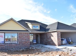 917 Woodplains Ave, Springdale, AR 72762