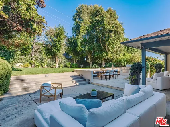 1035 Berkeley St, Santa Monica, CA 90403
