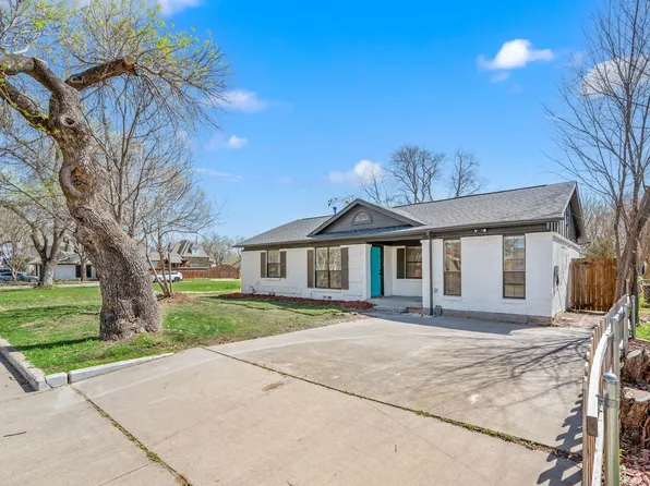 1010 Belew St, Irving, TX 75061