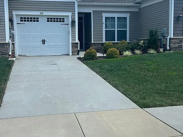 48 Camden Cir, La Plata, MD 20646