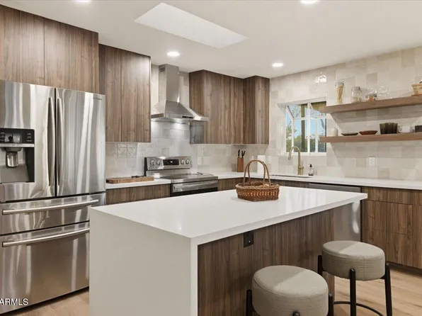1708 W SUNNYSLOPE Lane, Phoenix, AZ 85021