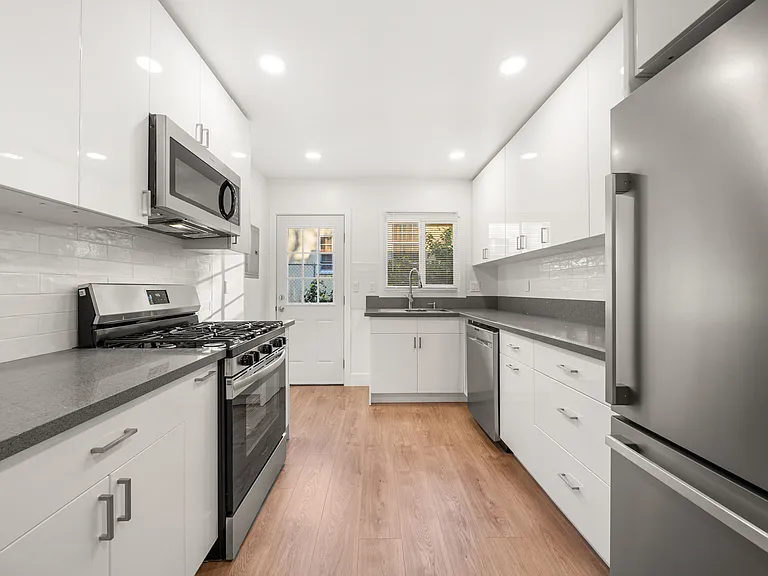 536 Concord St #542 — Photo 4