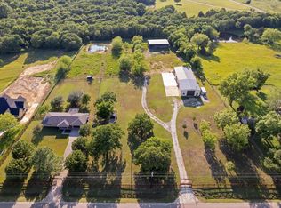 233 Reast Rd, Whitesboro, TX 76273