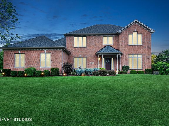 3rd image of 2212 Big Woods Dr