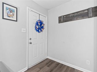 3965 Old Farm Rd, Portsmouth, VA 23703