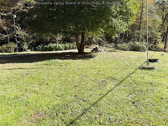 4th image of 16657 Pond Fork Rd