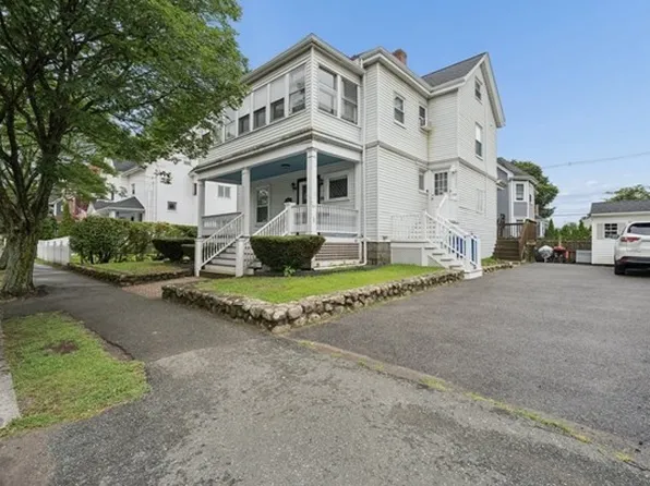 24 Richardson Ave Floor 1, Wakefield, MA 01880