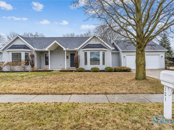 121 Orchard Dr, Lima, OH 45807