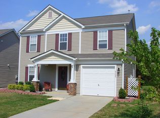 4125 Planters Watch Dr, Charlotte, NC 28278