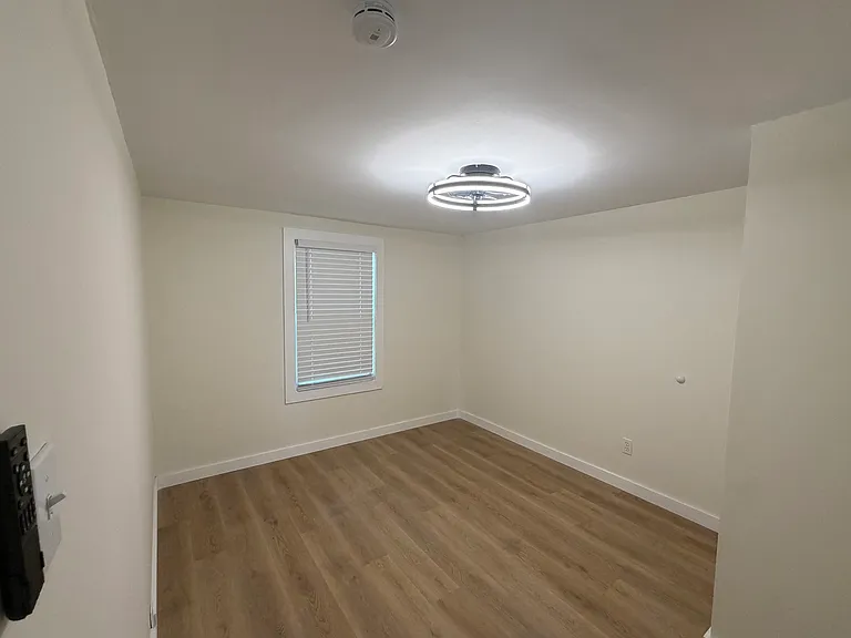 4717 Griffith Dr — Photo 9