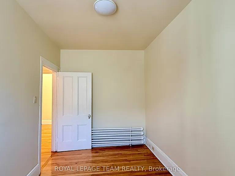 14 Galt St #2 — Photo 12
