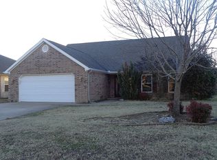 9004 Margaret Ln, Grove, OK 74344