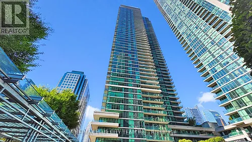 33 Bay St #2109 Photo 1