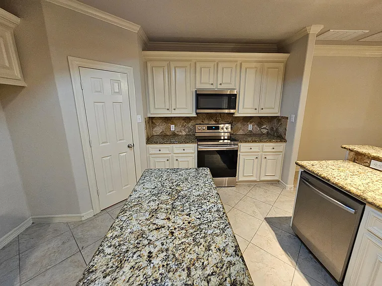 503 Birdsong Dr — Photo 14