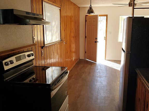 2nd image of 440 N 15th St #C