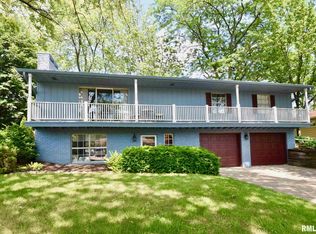 4928 N Mansfield Dr, Peoria, IL 61614