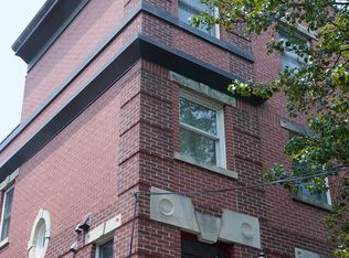 1402 Foxhall Rd NW, Washington, DC 20007